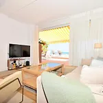 70Sqm Private Terrace In Front Of The Sea & 107Sqm Brand New Apartment