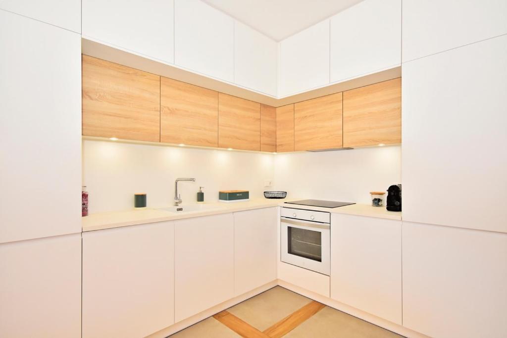 70sqm Private Terrace In Front Of The Sea & 107sqm Brand New * Benidorm