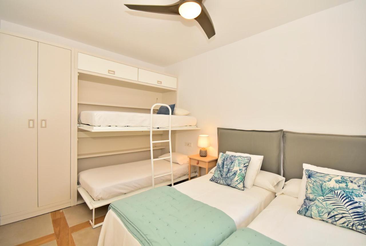 Apartment 70sqm Private Terrace In Front Of The Sea & 107sqm Brand New Benidorm